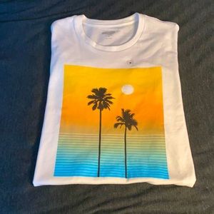 Old Navy Soft Washed T-Shirt Palm Tree Print